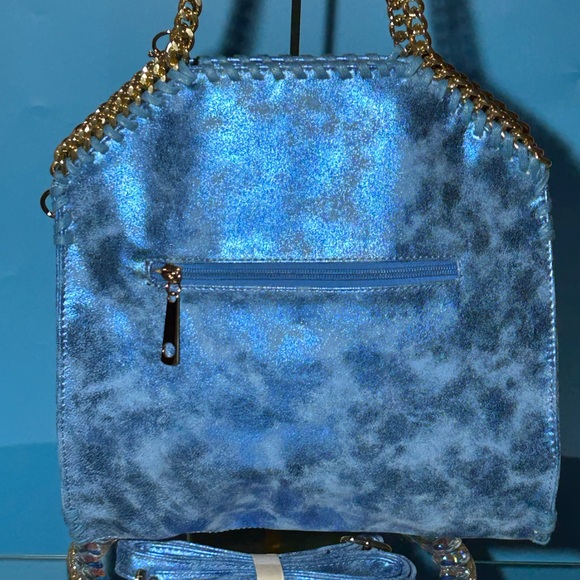 Chic Blue and Gold Women's Bag w/Bag Charm 13” x 12” x 1 - Picture 3 of 14